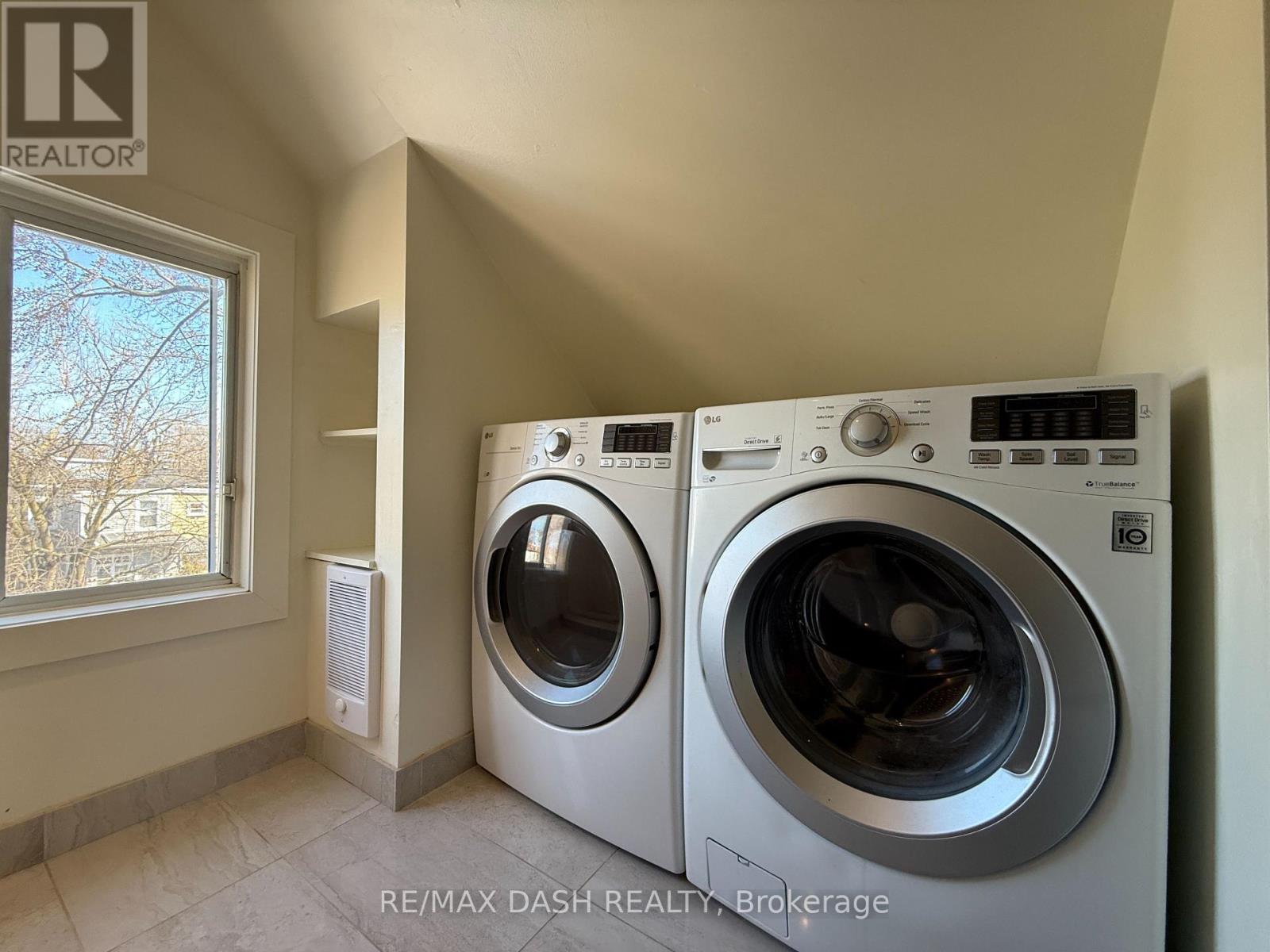 4 - 263 Boston Avenue, Toronto, Ontario M4M 2V4 - Photo 16 - E13586742