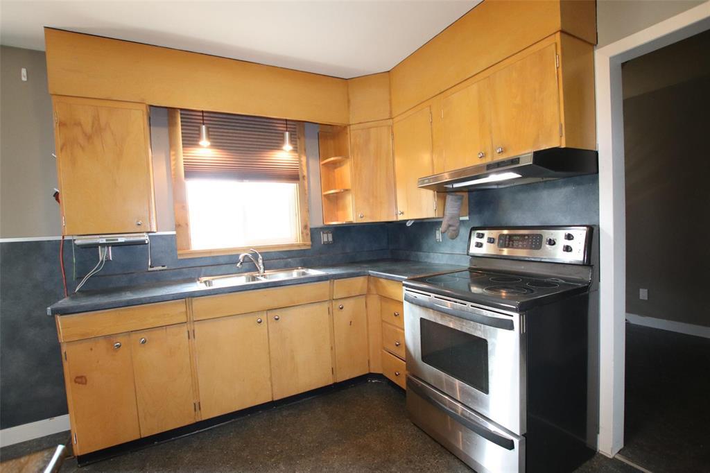 620 Hogan Avenue, The Pas, Manitoba  R9A 1L1 - Photo 1 - 202617084