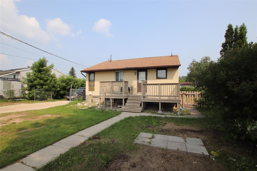 620 Hogan Avenue, The Pas, Manitoba  R9A 1L1 - Photo 14 - 202617084