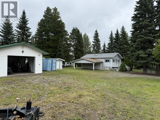 8769 N KELLY ROAD