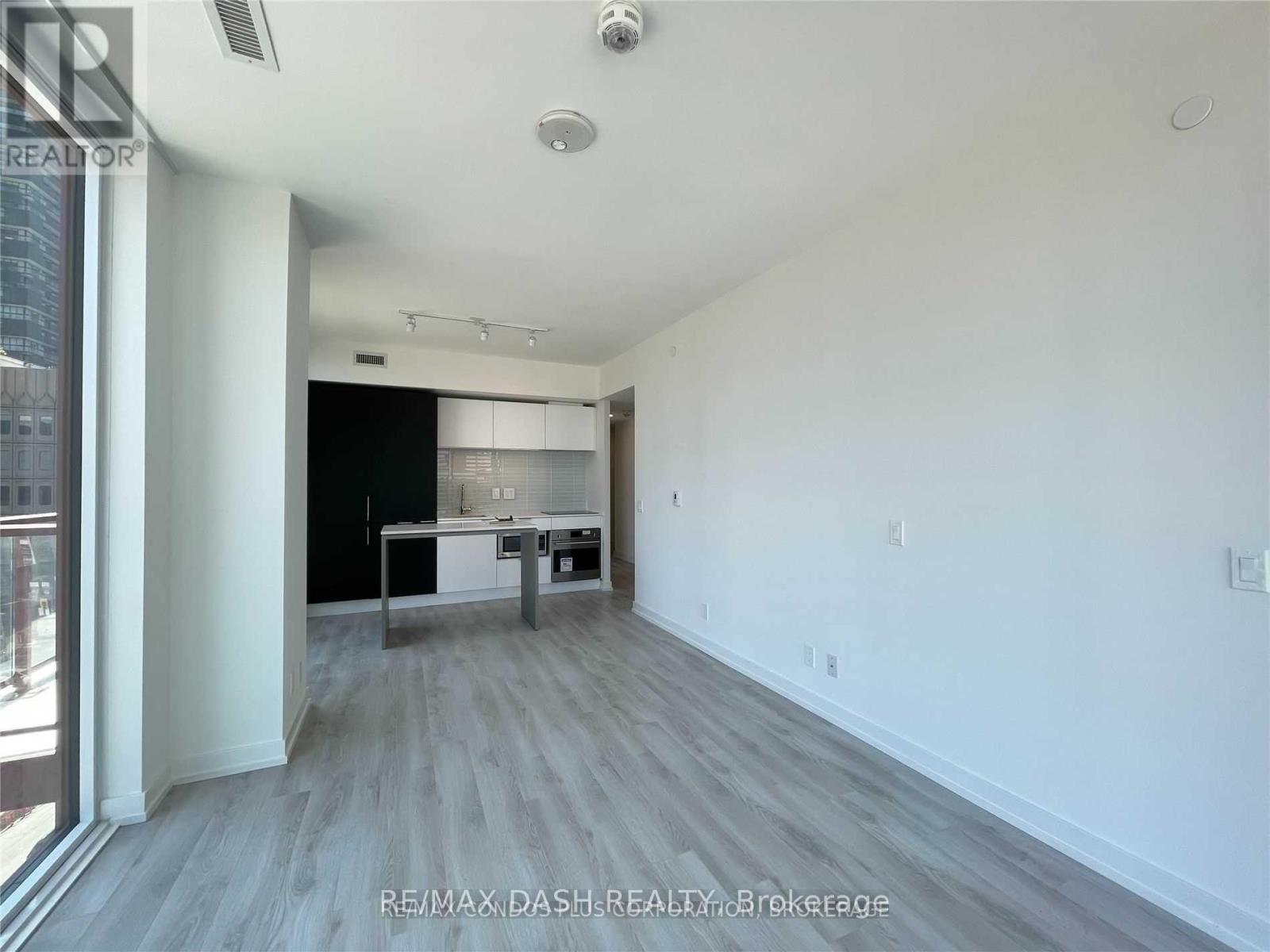 506 - 33 Helendale Avenue, Toronto, Ontario  M4R 0A4 - Photo 10 - C13586746
