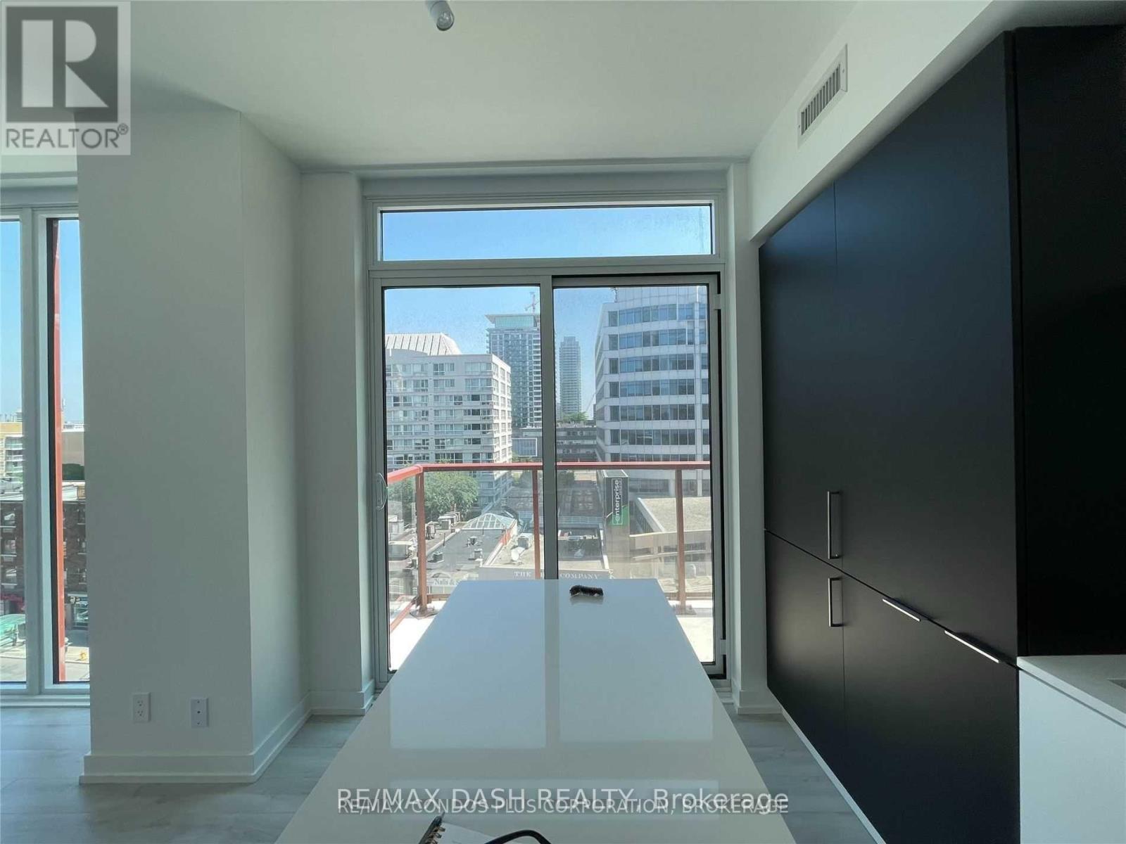506 - 33 Helendale Avenue, Toronto, Ontario  M4R 0A4 - Photo 12 - C13586746
