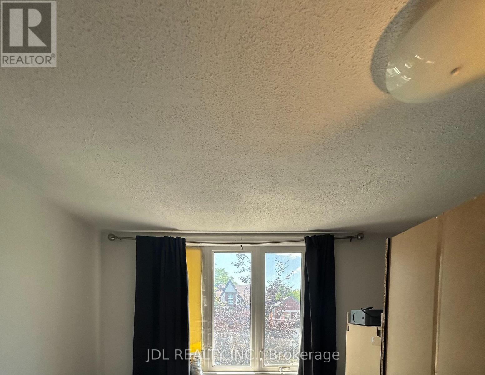 Unit Aaa - 99 Clinton St Street, Toronto, Ontario  M6G 2Y4 - Photo 2 - C13586752