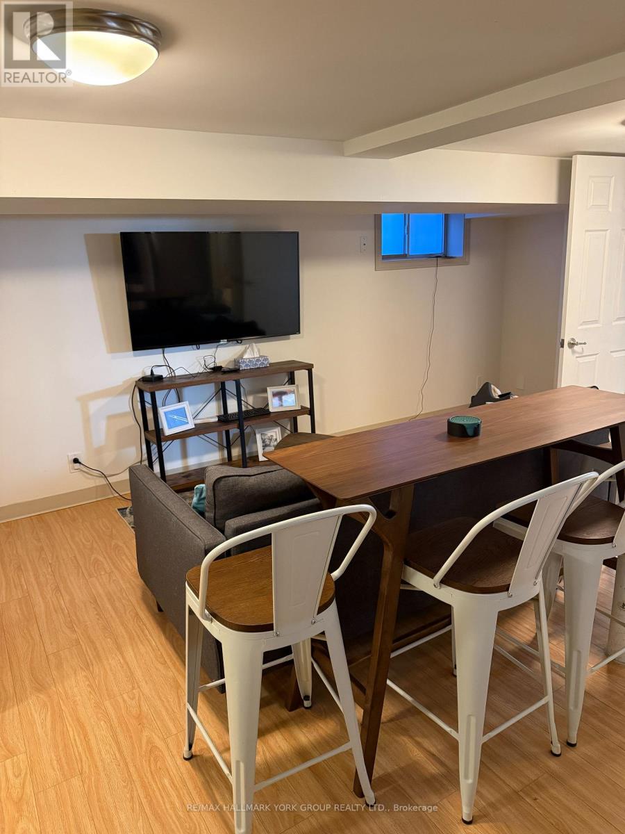 Lower - 2 Coates Avenue, Toronto, Ontario  M6C 1K7 - Photo 10 - C13586782