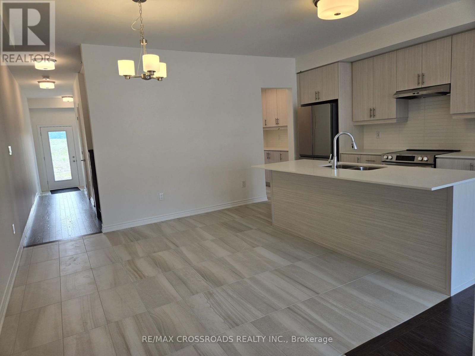 7 Alexander Donaldson Street, Markham, Ontario L6B 1S7 - Photo 9 - N13586756