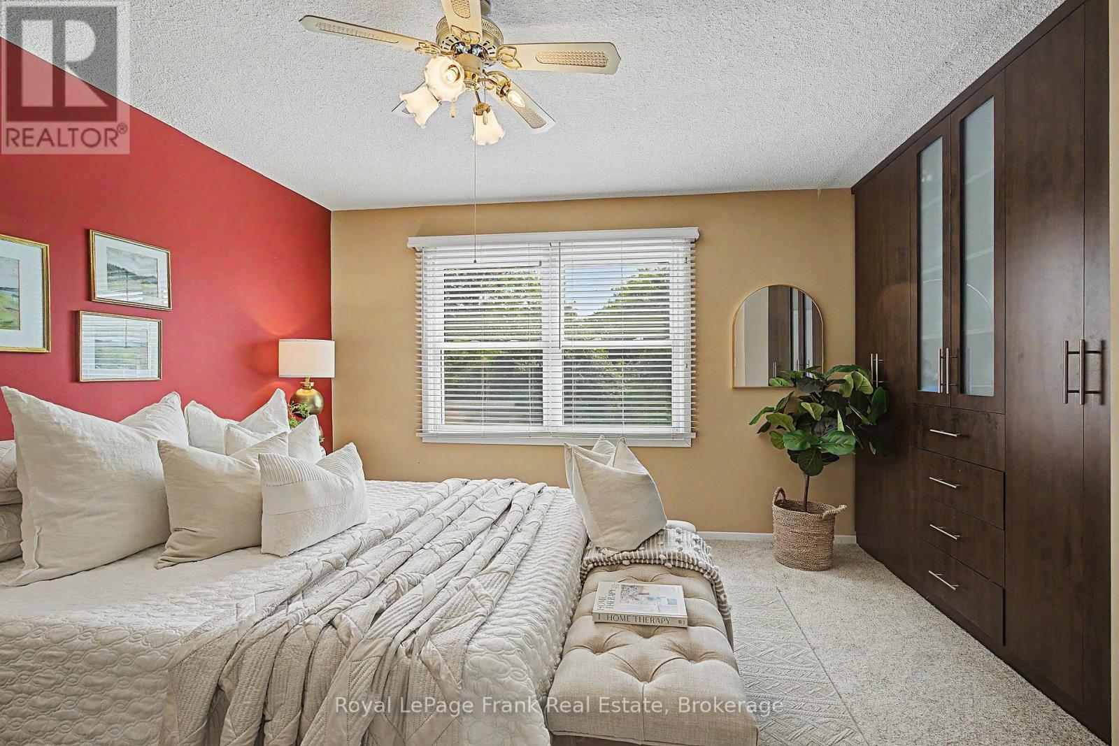 560 Reynolds Street, Whitby (Downtown Whitby), Ontario  L1N 6H5 - Photo 19 - E13586798