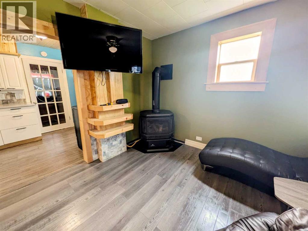 4824 47 Avenue, Spirit River, Alberta  T0H 3G0 - Photo 11 - A2321119