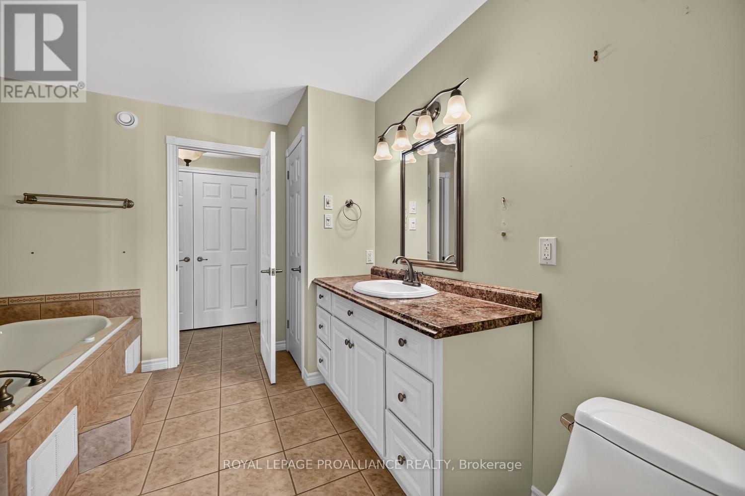 5514 Meadowbrook Road, South Dundas, Ontario  K0E 1K0 - Photo 21 - X13586822
