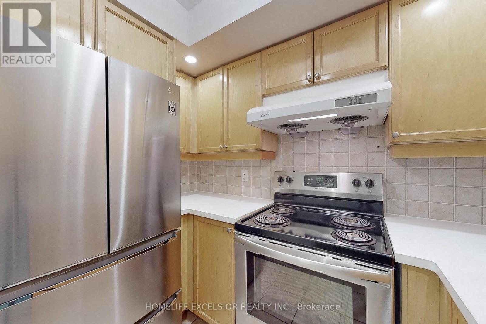2029 - 15 Northtown Way, Toronto, Ontario M2N 7A2 - Photo 10 - C13586808