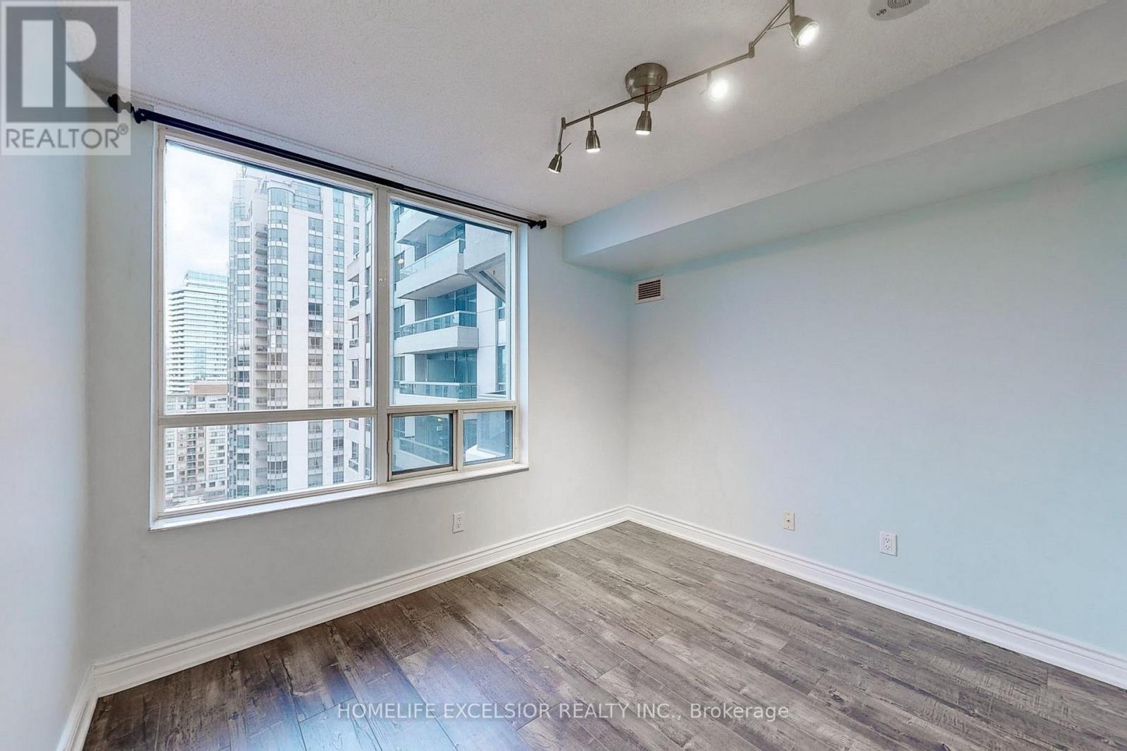 2029 - 15 Northtown Way, Toronto, Ontario M2N 7A2 - Photo 14 - C13586808