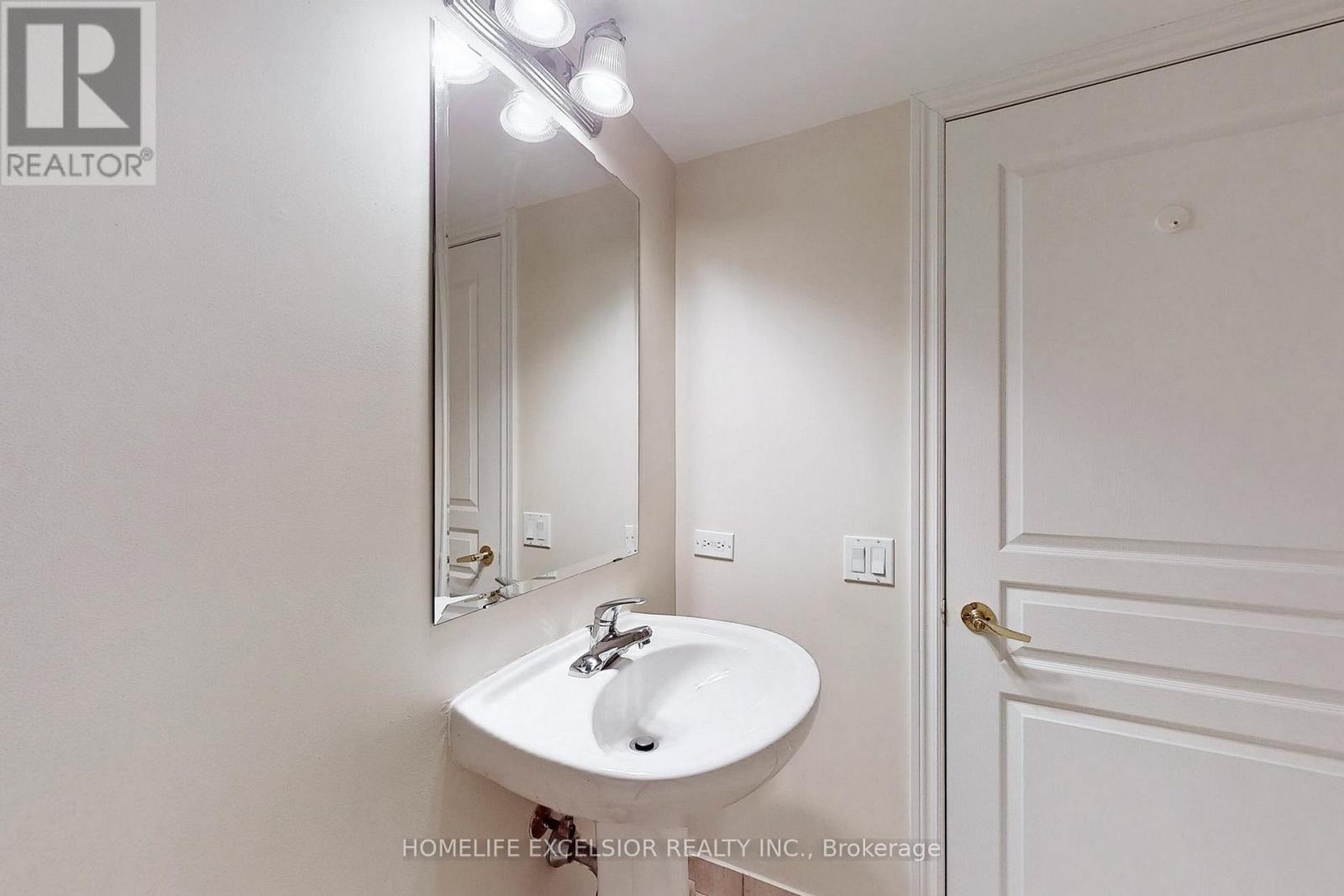 2029 - 15 Northtown Way, Toronto, Ontario M2N 7A2 - Photo 22 - C13586808