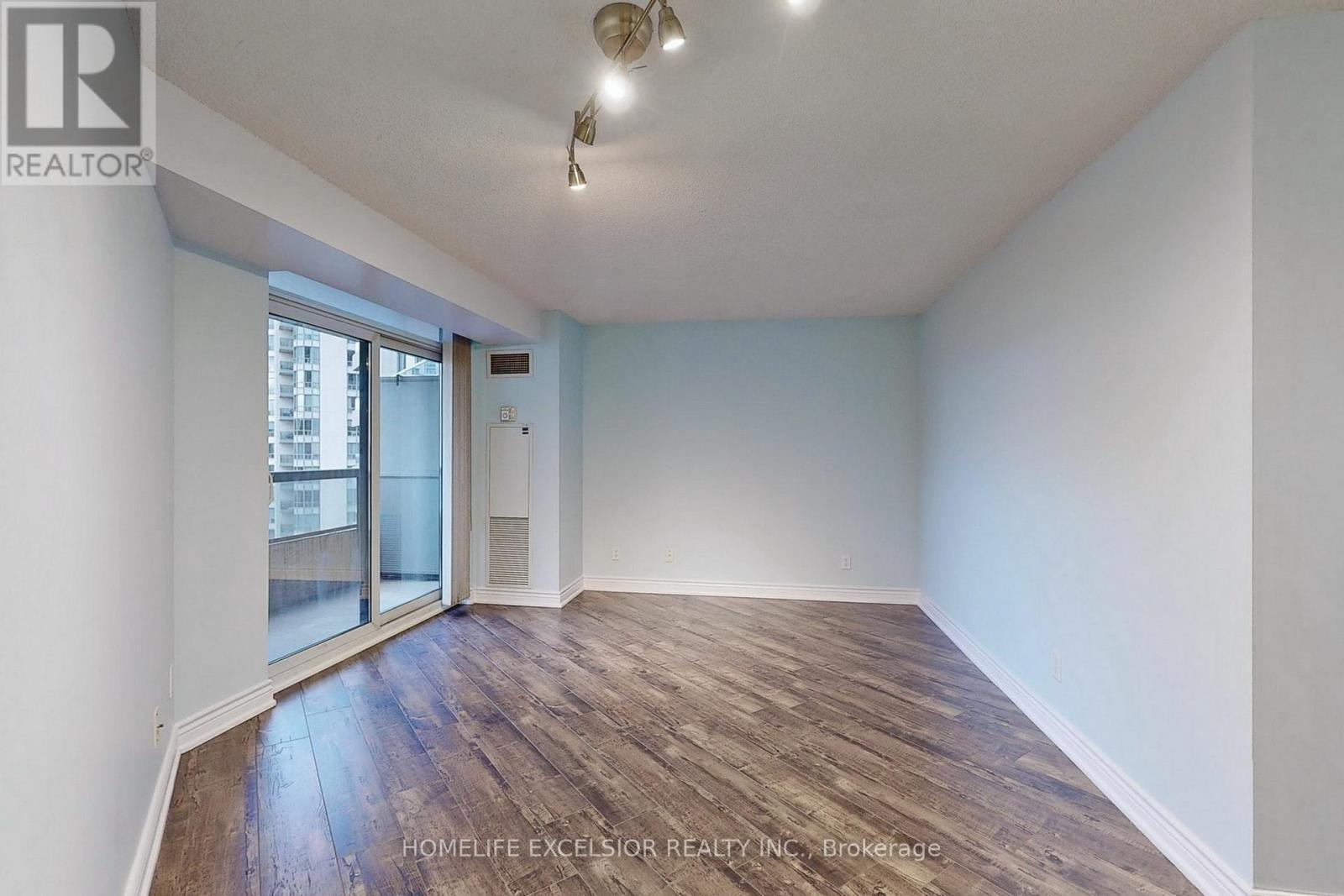 2029 - 15 Northtown Way, Toronto, Ontario M2N 7A2 - Photo 4 - C13586808