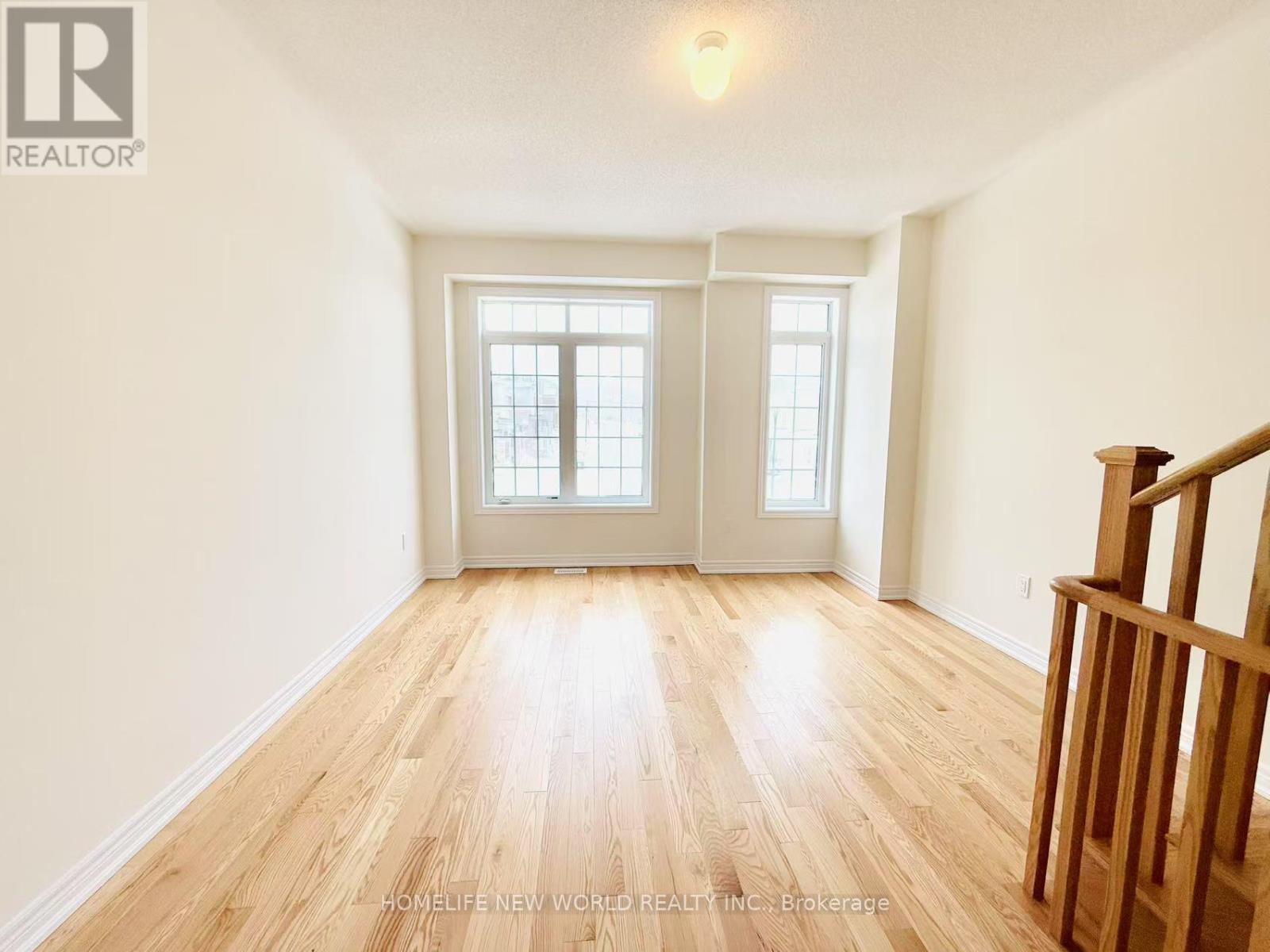 925 Crowsnest Hollow, Pickering, Ontario L1X 0P4 - Photo 16 - E13586812