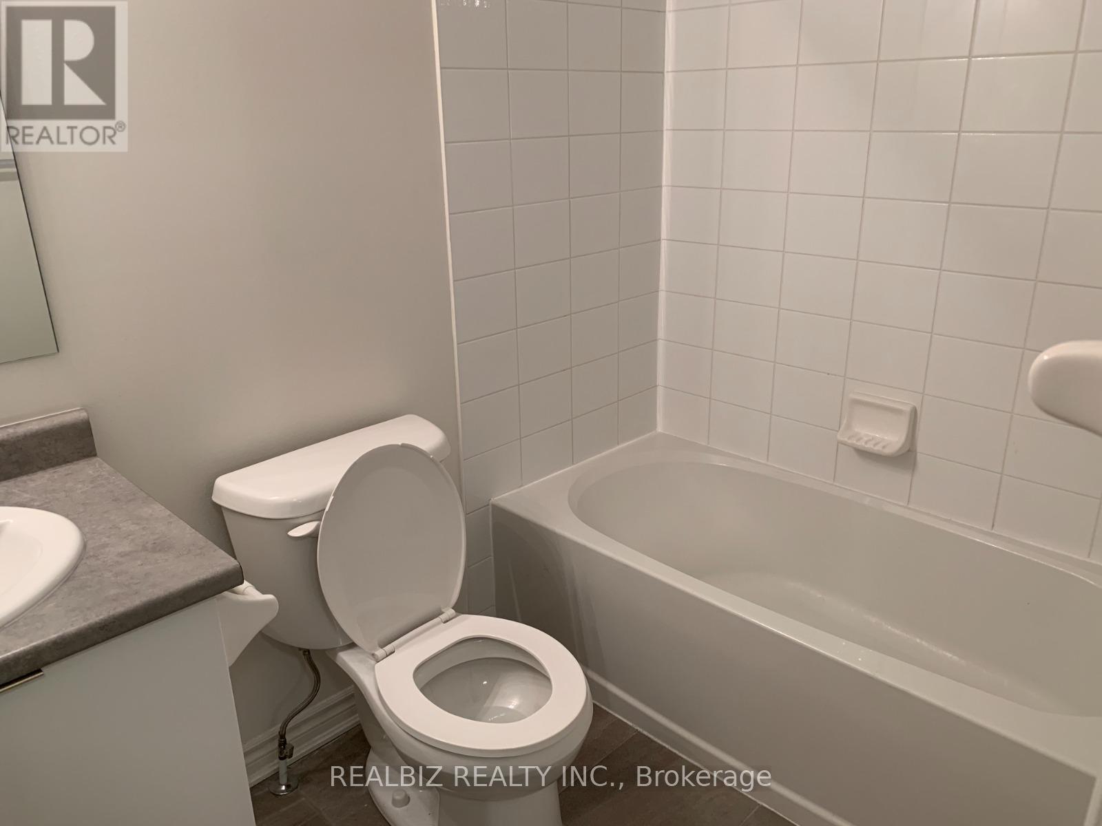 19 Upper - 50 Edinburgh Drive, Brampton, Ontario L6Y 1N9 - Photo 15 - W13586806