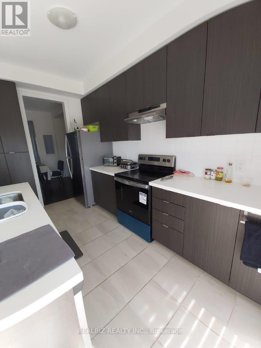 19 Upper - 50 Edinburgh Drive, Brampton, Ontario L6Y 1N9 - Photo 7 - W13586806