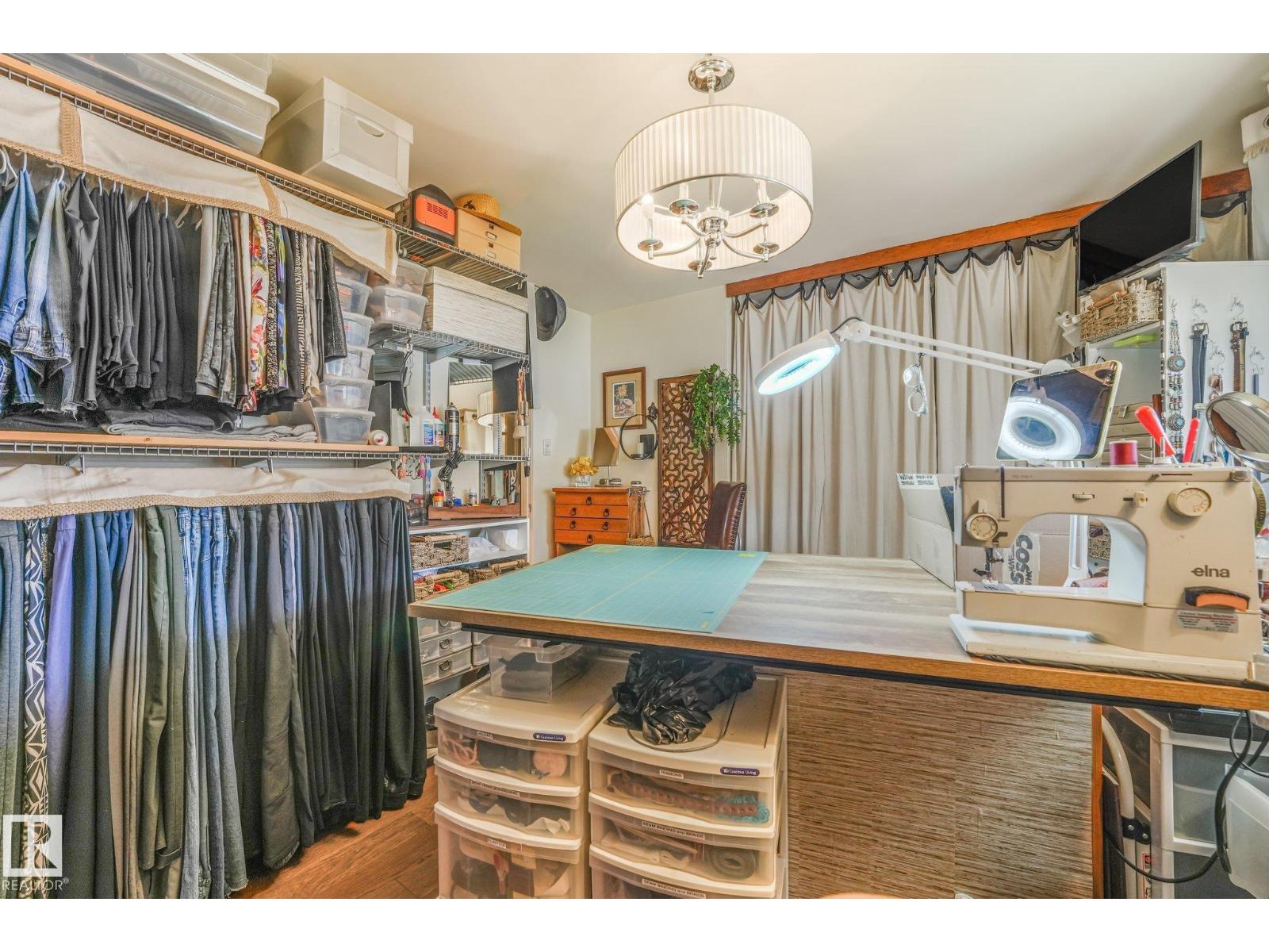 11836 135 St NW, Edmonton, Alberta  T5L 1W6 - Photo 22 - E4499822