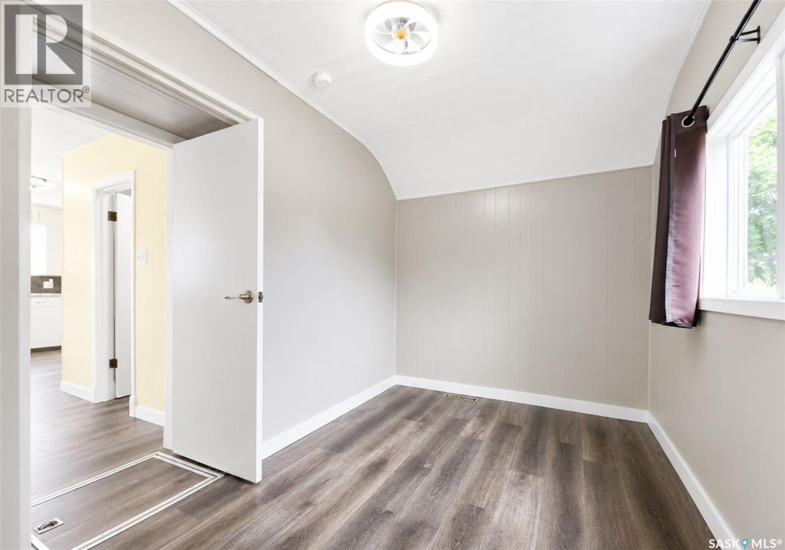 108 Third Avenue S, Pierceland, Saskatchewan  S0M 2K0 - Photo 10 - SK043213