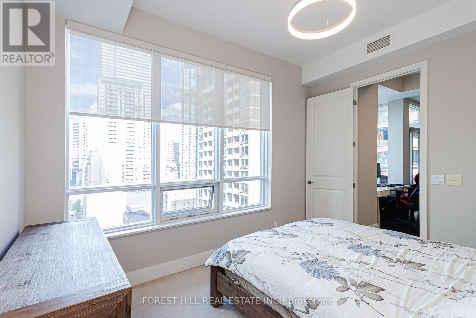 1002 - 21 Balmuto Street, Toronto, Ontario M4Y 1W4 - Photo 17 - C13586854