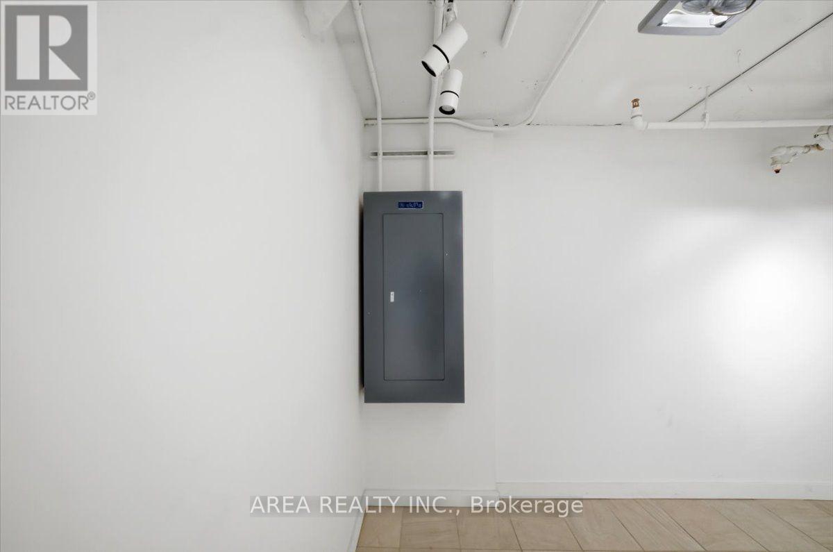 237e - 4841 Yonge Street, Toronto, Ontario M2N 5X2 - Photo 11 - C13586856