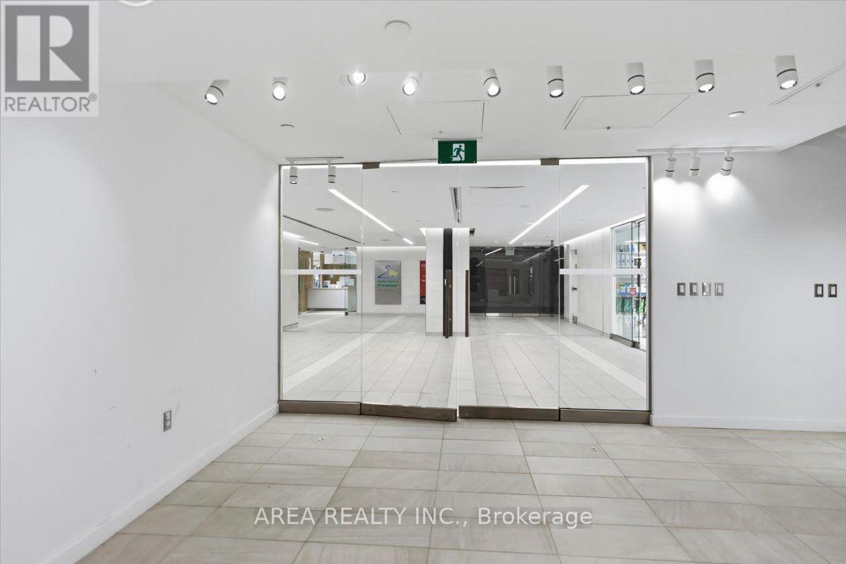 237e - 4841 Yonge Street, Toronto, Ontario M2N 5X2 - Photo 6 - C13586856