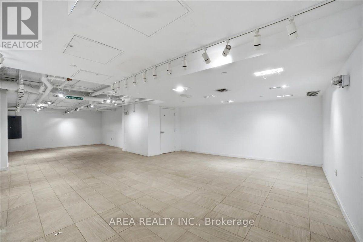 237e - 4841 Yonge Street, Toronto, Ontario M2N 5X2 - Photo 9 - C13586856