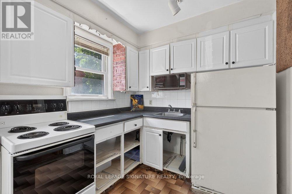 10 Rossford Road, Toronto, Ontario M1R 4B3 - Photo 5 - E13586838