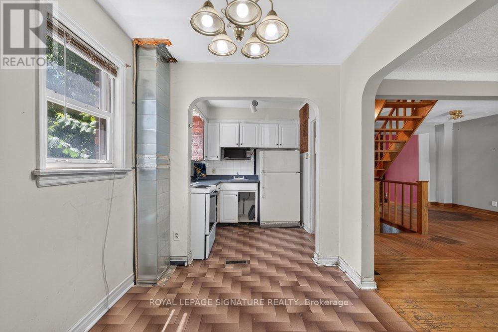 10 Rossford Road, Toronto, Ontario M1R 4B3 - Photo 9 - E13586838