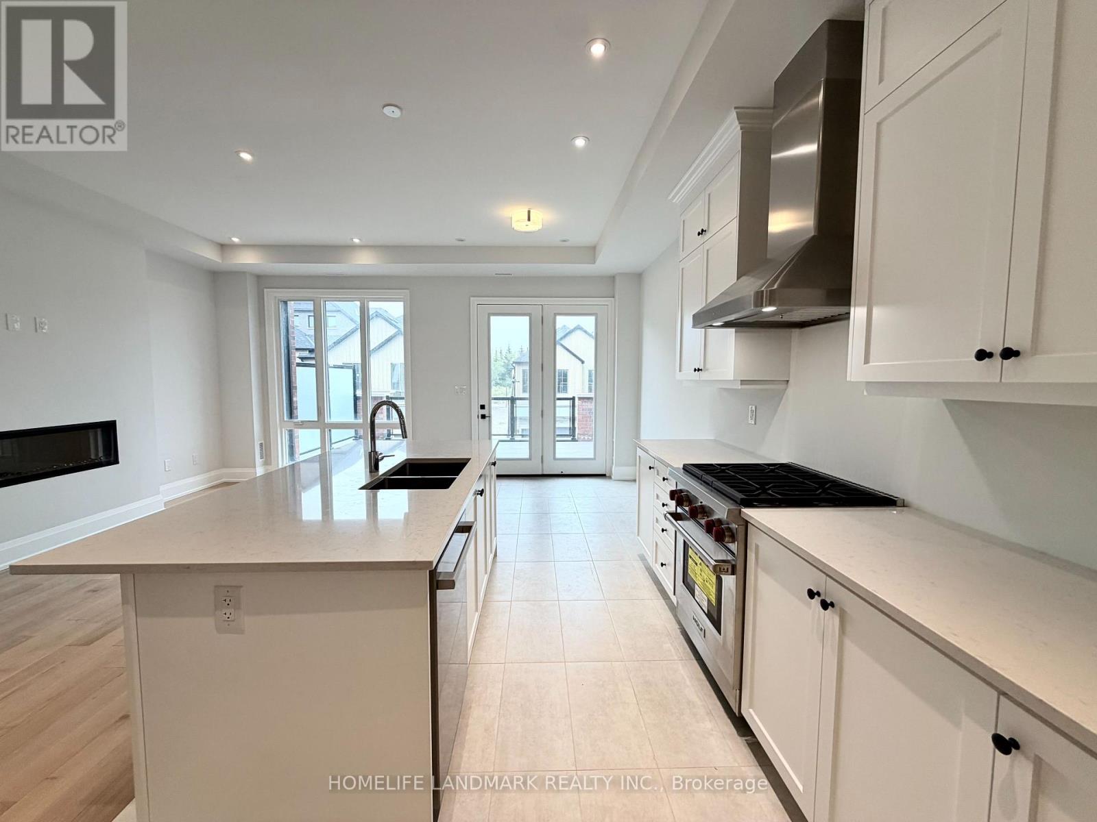 433 York Downs Boulevard, Markham, Ontario L6C 3R3 - Photo 5 - N13586866