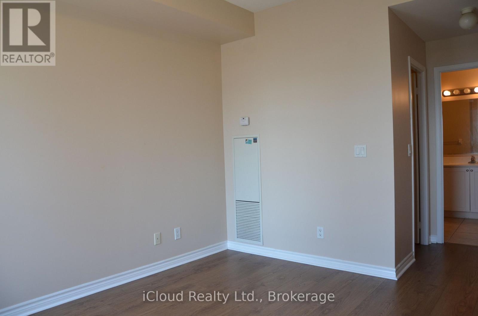 1610 - 388 Prince Of Wales Dr Drive, Mississauga, Ontario L5B 0A1 - Photo 11 - W13586830