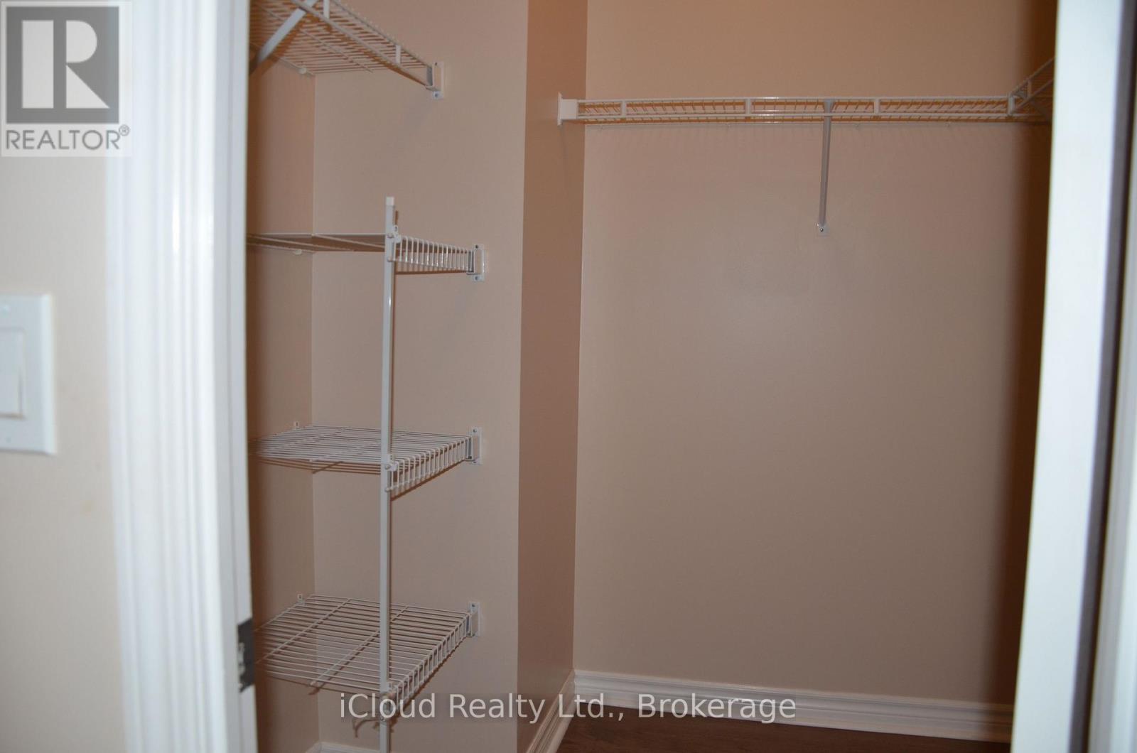 1610 - 388 Prince Of Wales Dr Drive, Mississauga, Ontario L5B 0A1 - Photo 13 - W13586830