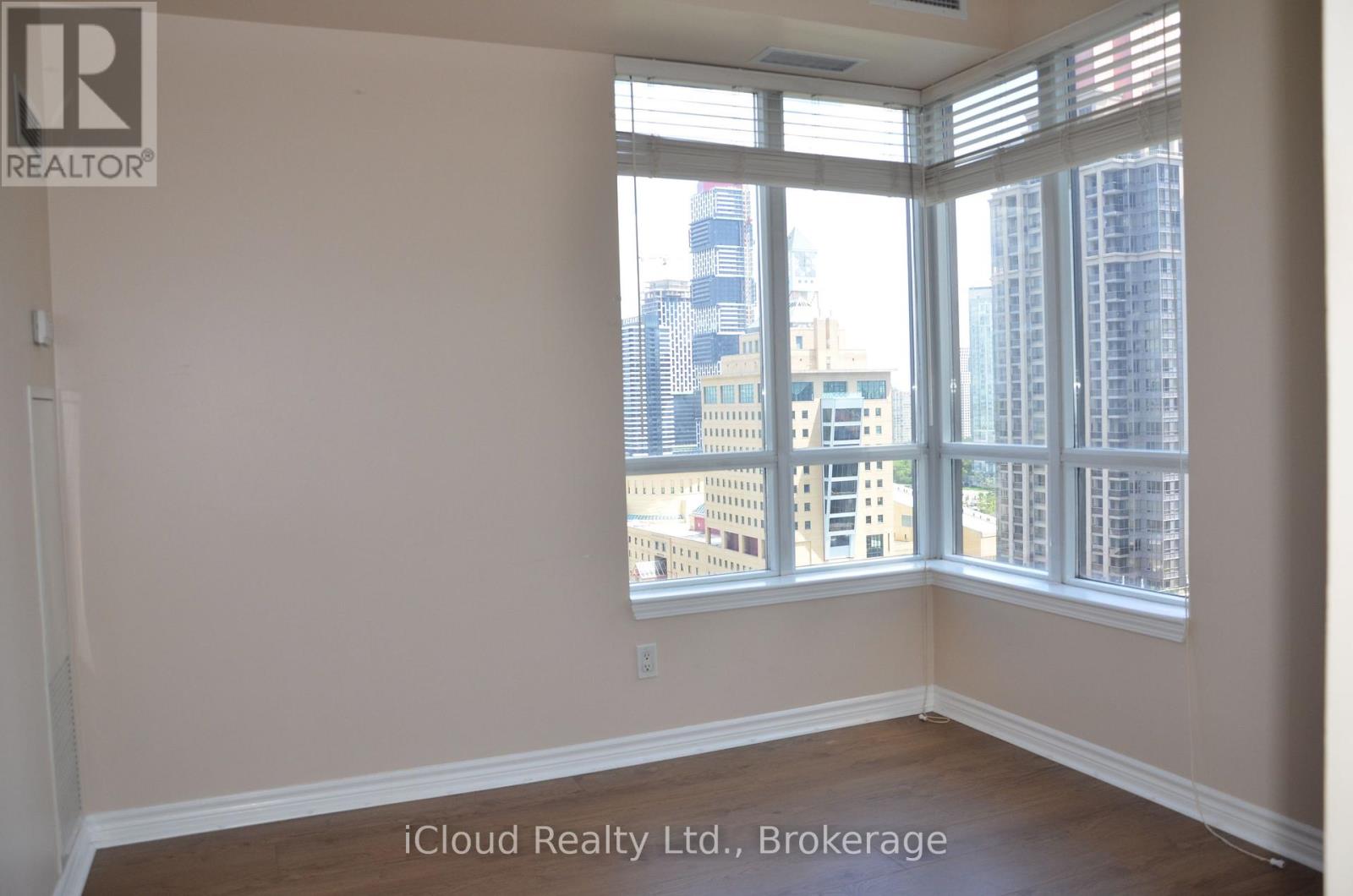 1610 - 388 Prince Of Wales Dr Drive, Mississauga, Ontario L5B 0A1 - Photo 16 - W13586830