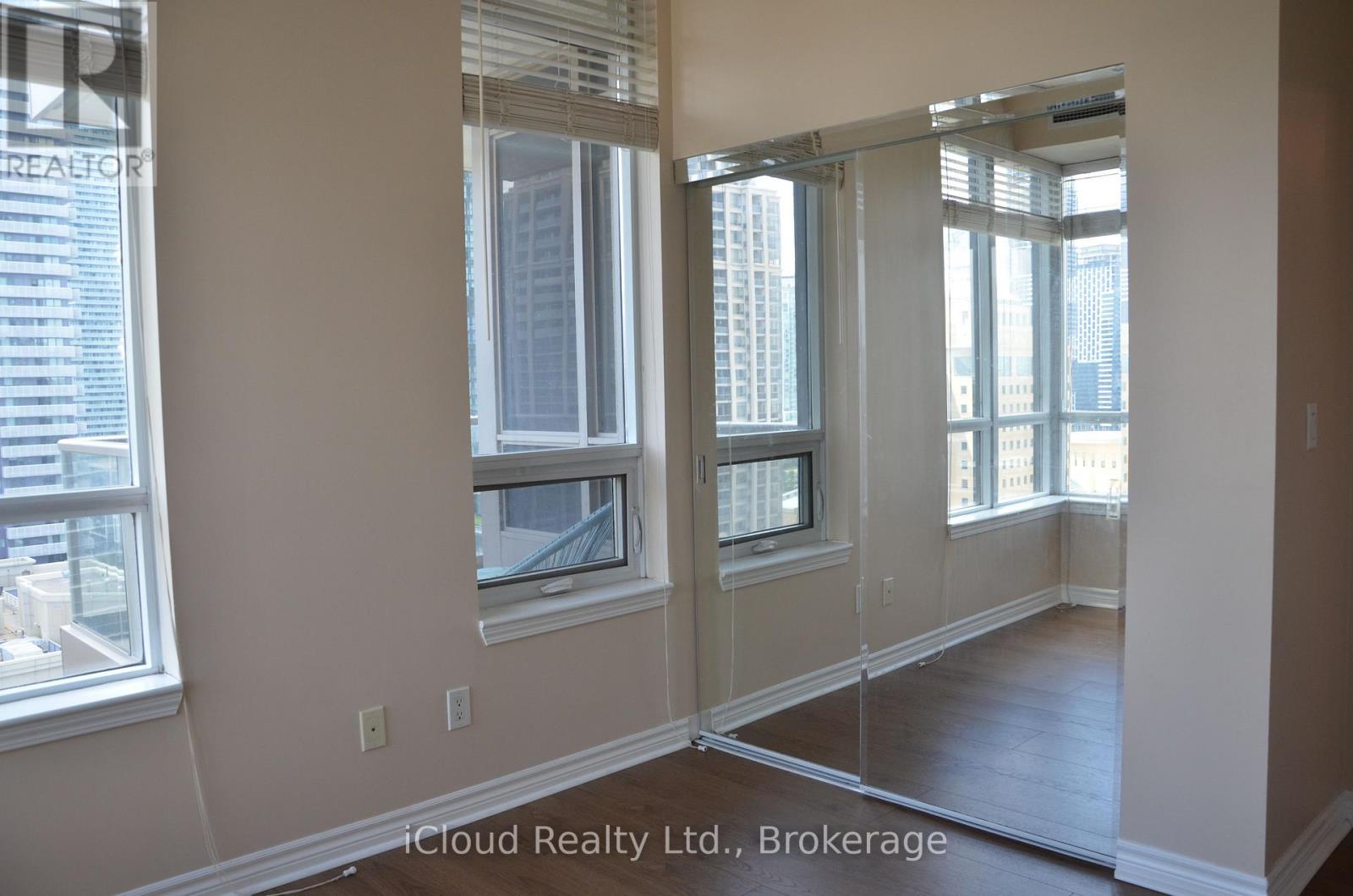 1610 - 388 Prince Of Wales Dr Drive, Mississauga, Ontario L5B 0A1 - Photo 17 - W13586830