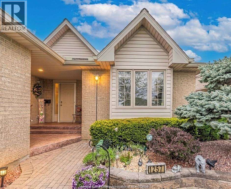 1257 Imperial, Windsor, Ontario  N9G 2T5 - Photo 3 - 26017480