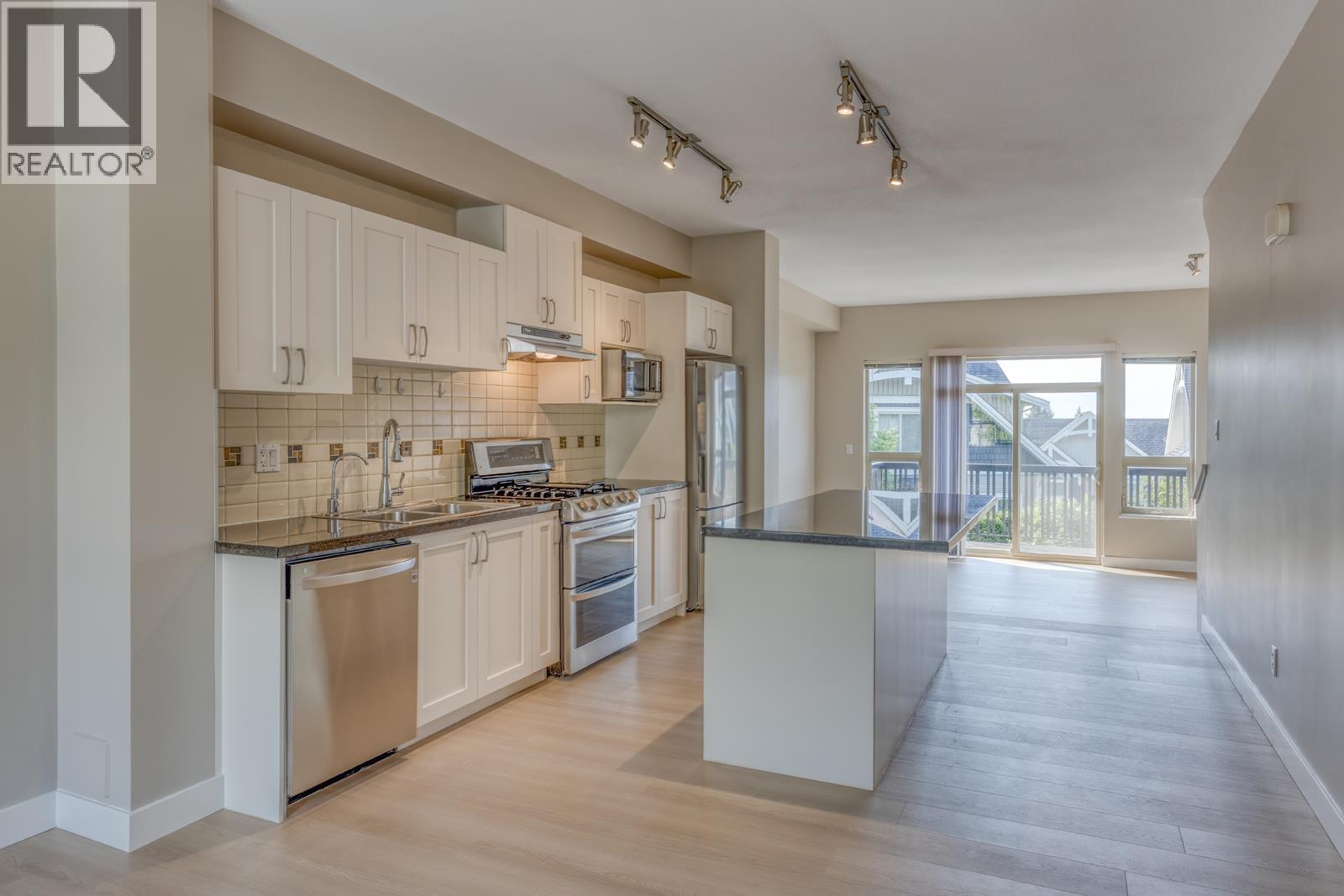 187 3105 Dayanee Springs Boulevard, Coquitlam, British Columbia V3E 0C2 - Photo 5 - R3148139
