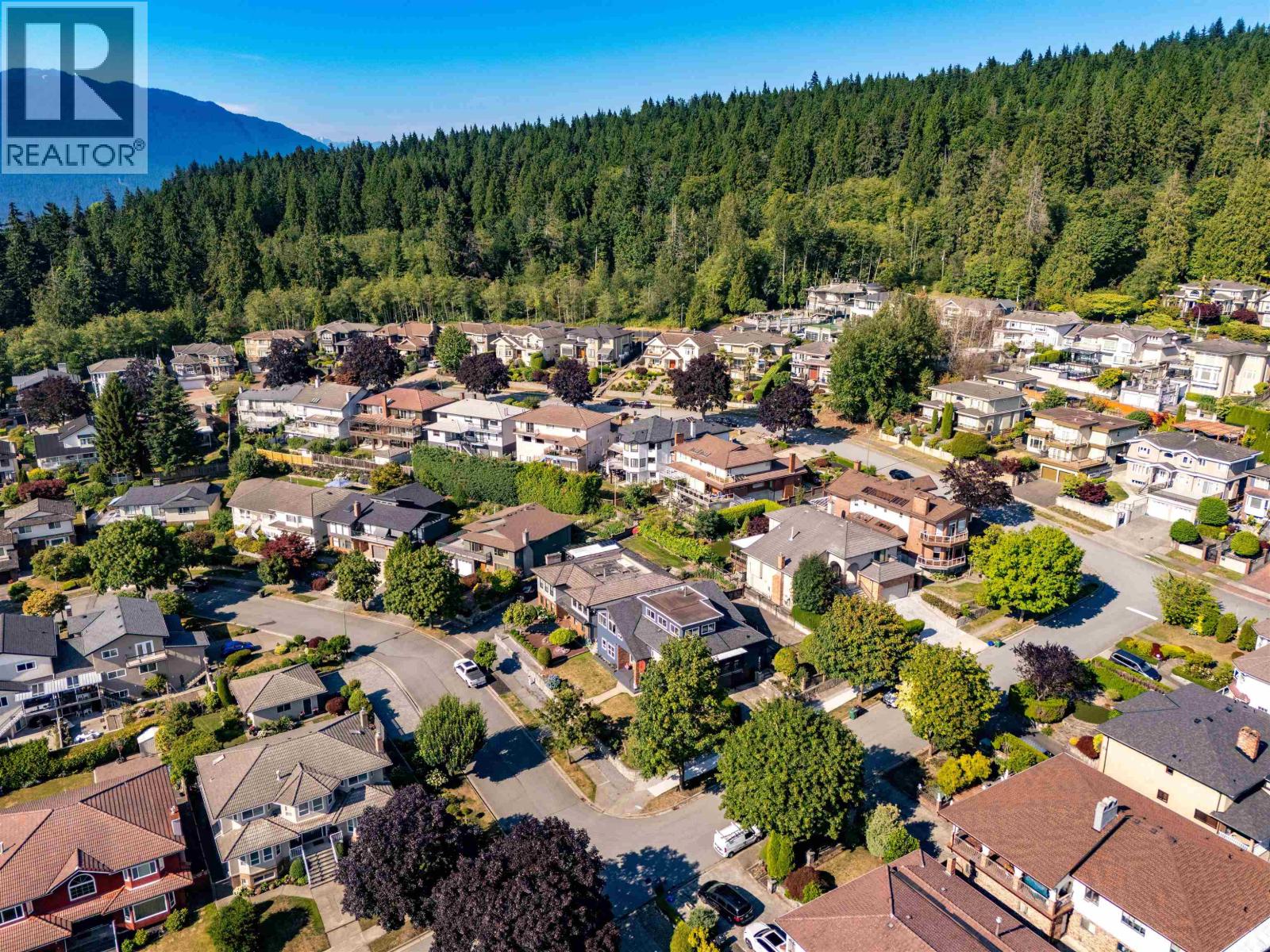 7347 Queenston Court, Burnaby, British Columbia  V5A 3M5 - Photo 6 - R3147963