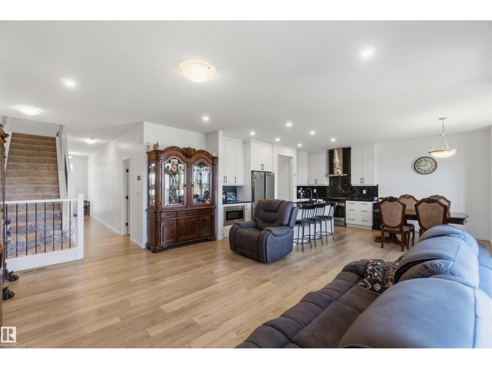 1070 Stoneside Rd, Sherwood Park, Alberta  T8H 3A1 - Photo 14 - E4498269