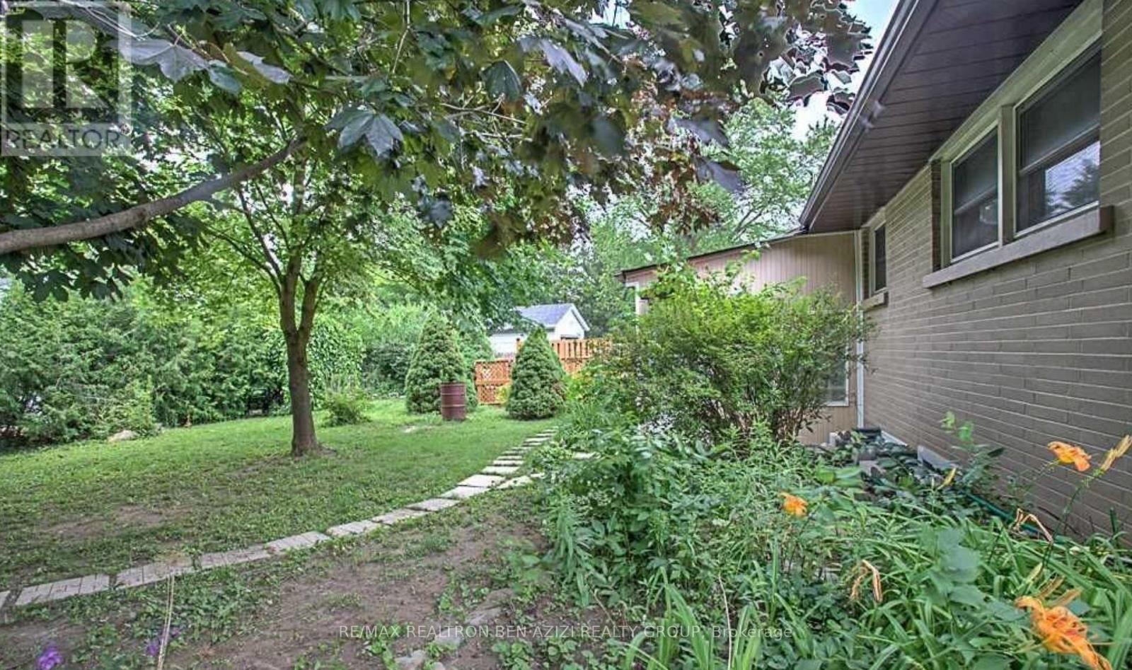 Main - 49 Don Mor Drive, Newmarket, Ontario L3Y 1G8 - Photo 21 - N13586508