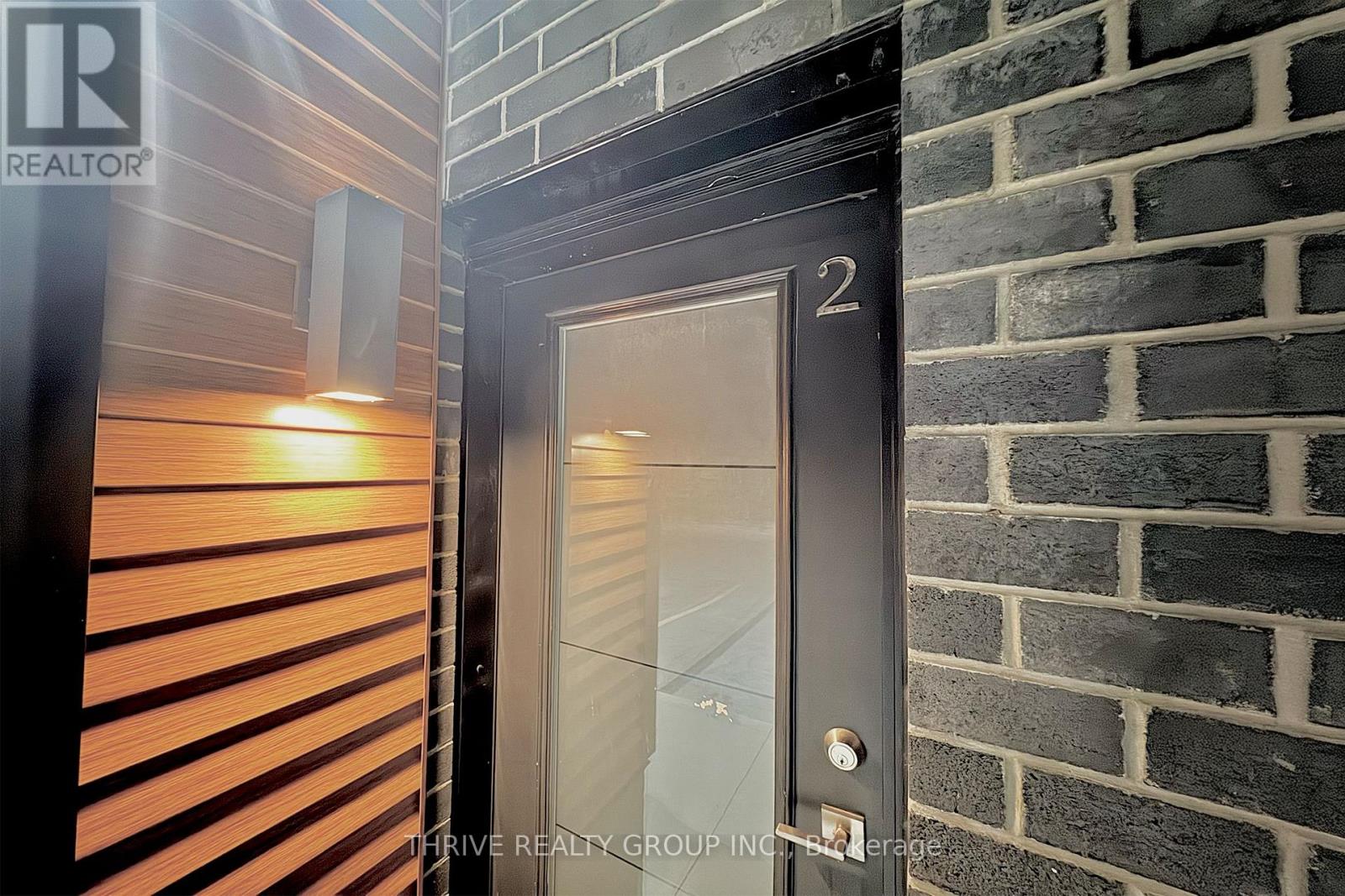2 - 147 Pond Mills Road, London South, Ontario  N5Z 3X3 - Photo 2 - X13586944