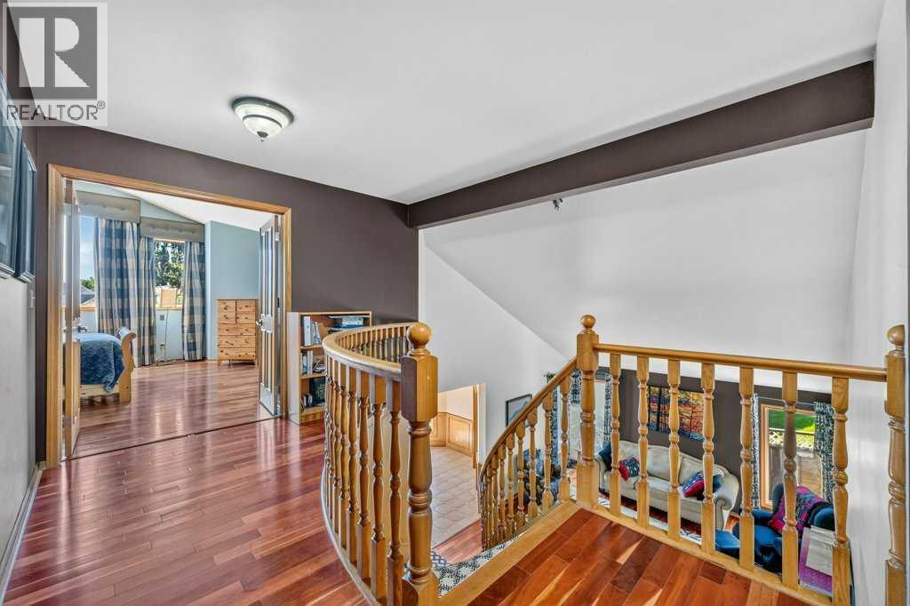 128 Santana Court NW, Calgary, Alberta  T3K 3L9 - Photo 16 - A2330442