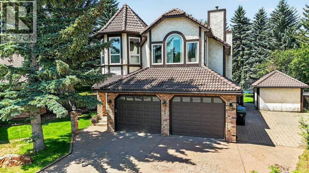 128 Santana Court NW, Calgary, Alberta  T3K 3L9 - Photo 1 - A2330442