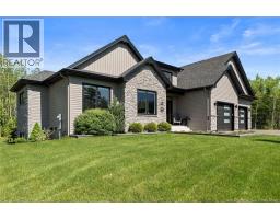 49 Chanterelle Street, Greater Lakeburn, New Brunswick