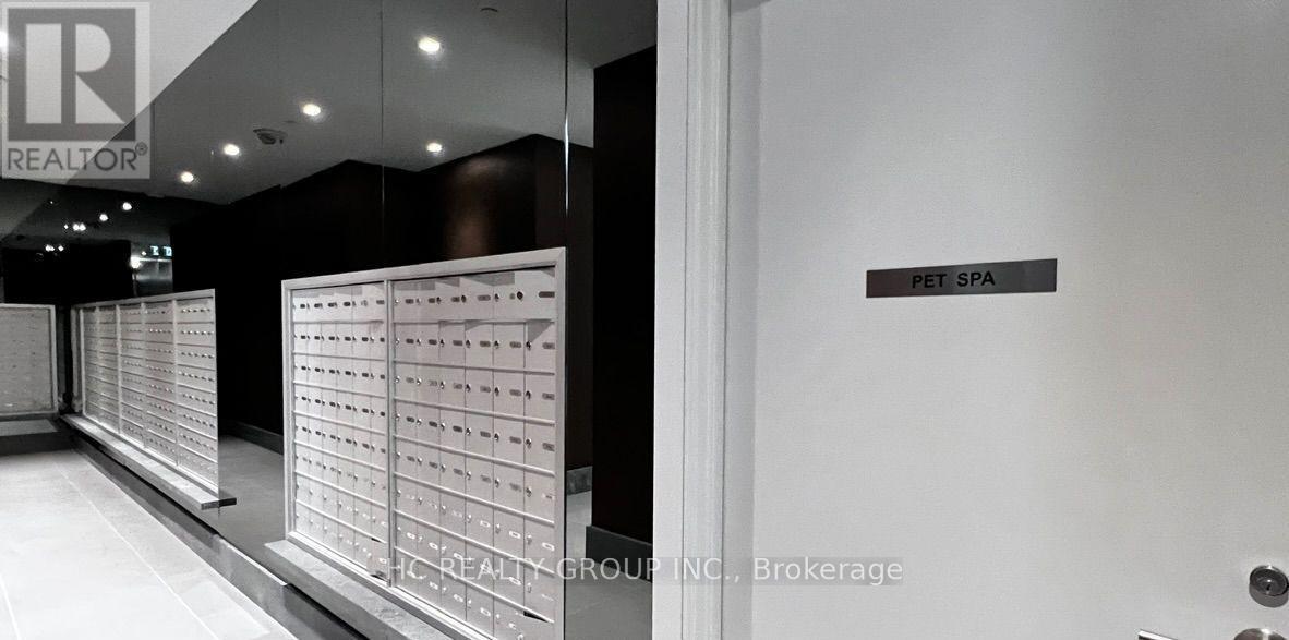 8 Widmer Street, Toronto, Ontario  M5V 0W6 - Photo 9 - C13586952
