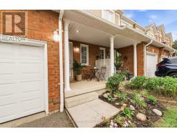 25 - 10 BASSETT BOULEVARD, Whitby, Ontario