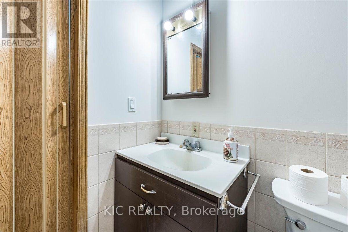 145 Boultbee Avenue, Toronto, Ontario  M4J 1B2 - Photo 31 - E13586968