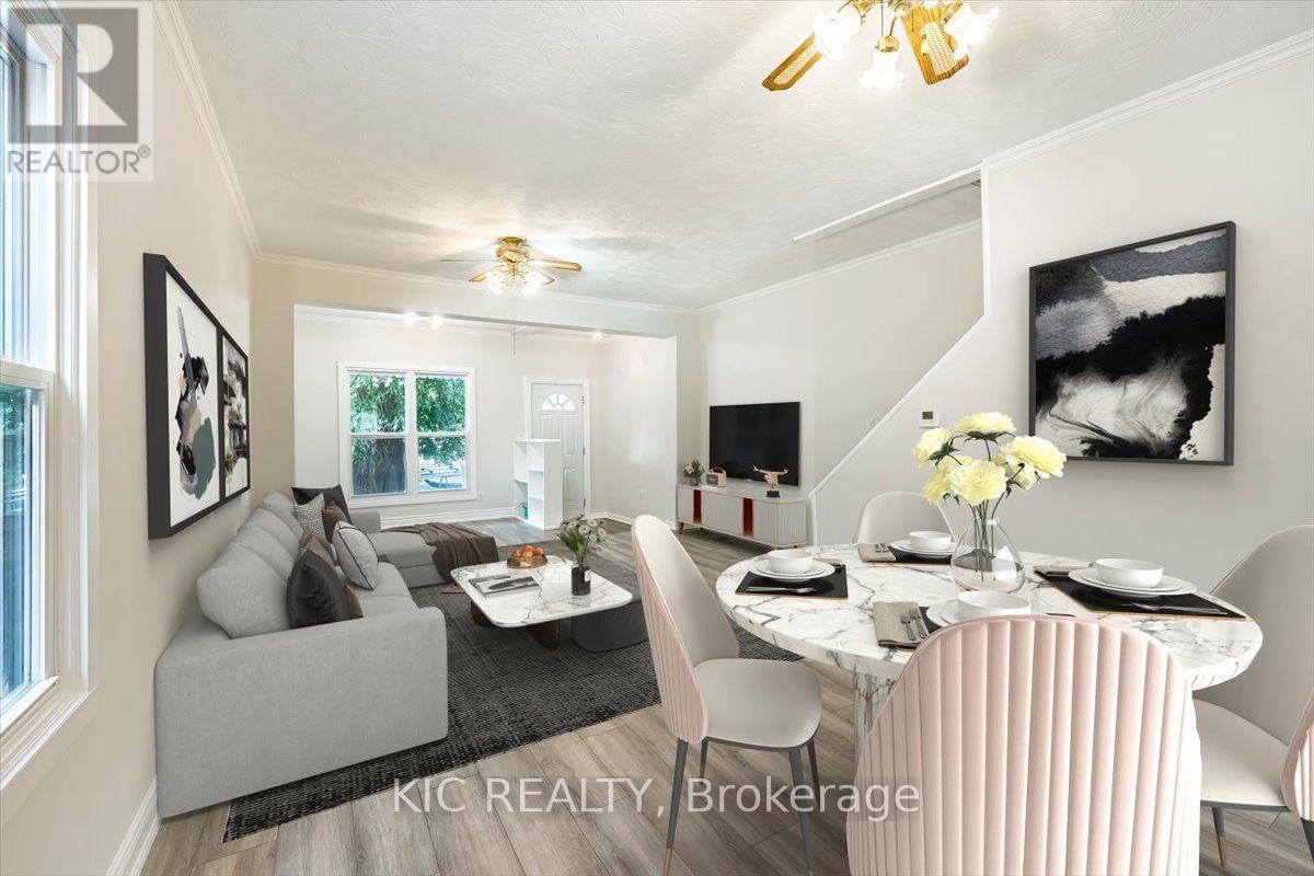 145 Boultbee Avenue, Toronto, Ontario  M4J 1B2 - Photo 5 - E13586968