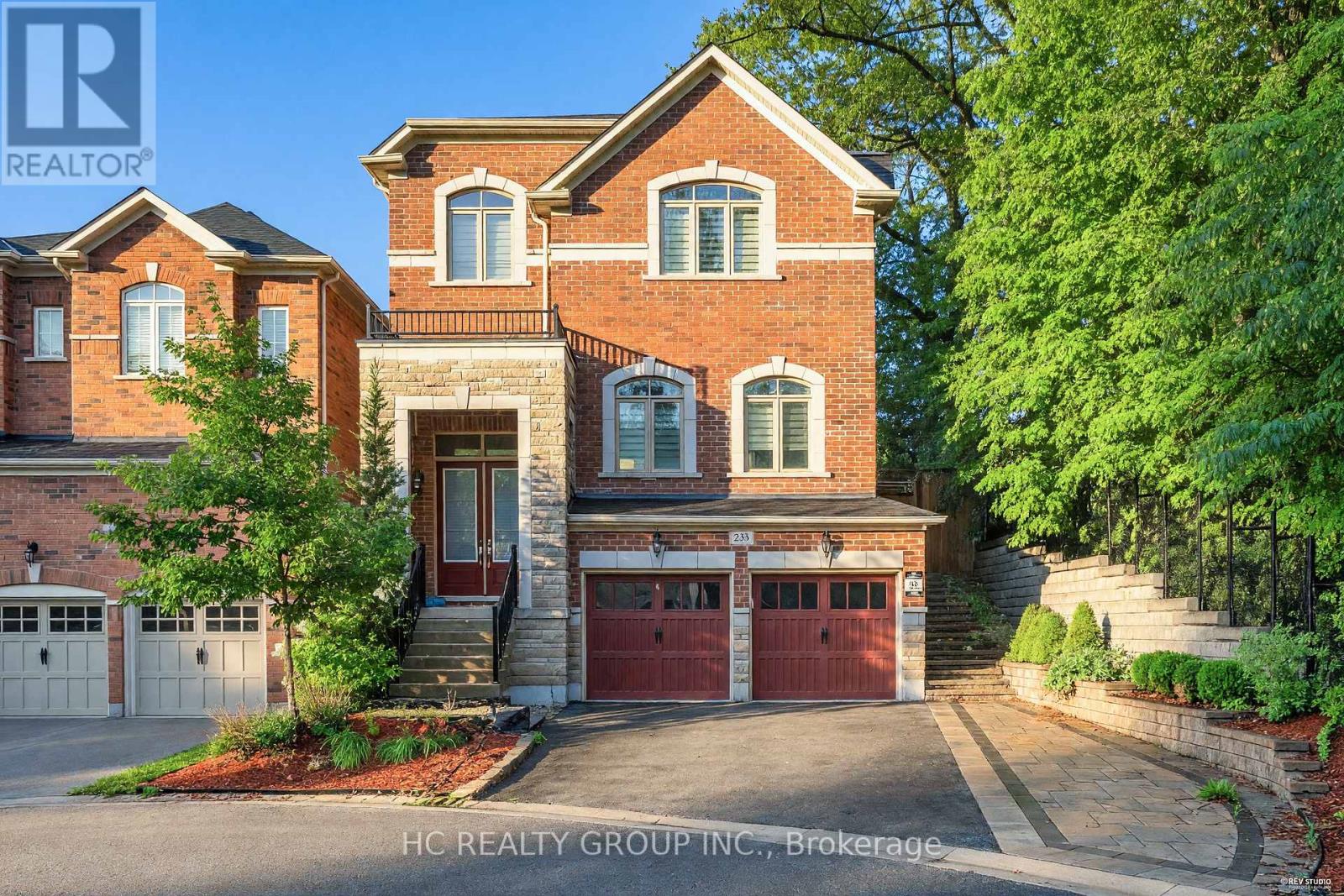 233 Butternut Ridge Trail, Aurora, Ontario  L4G 3P1 - Photo 2 - N13586896