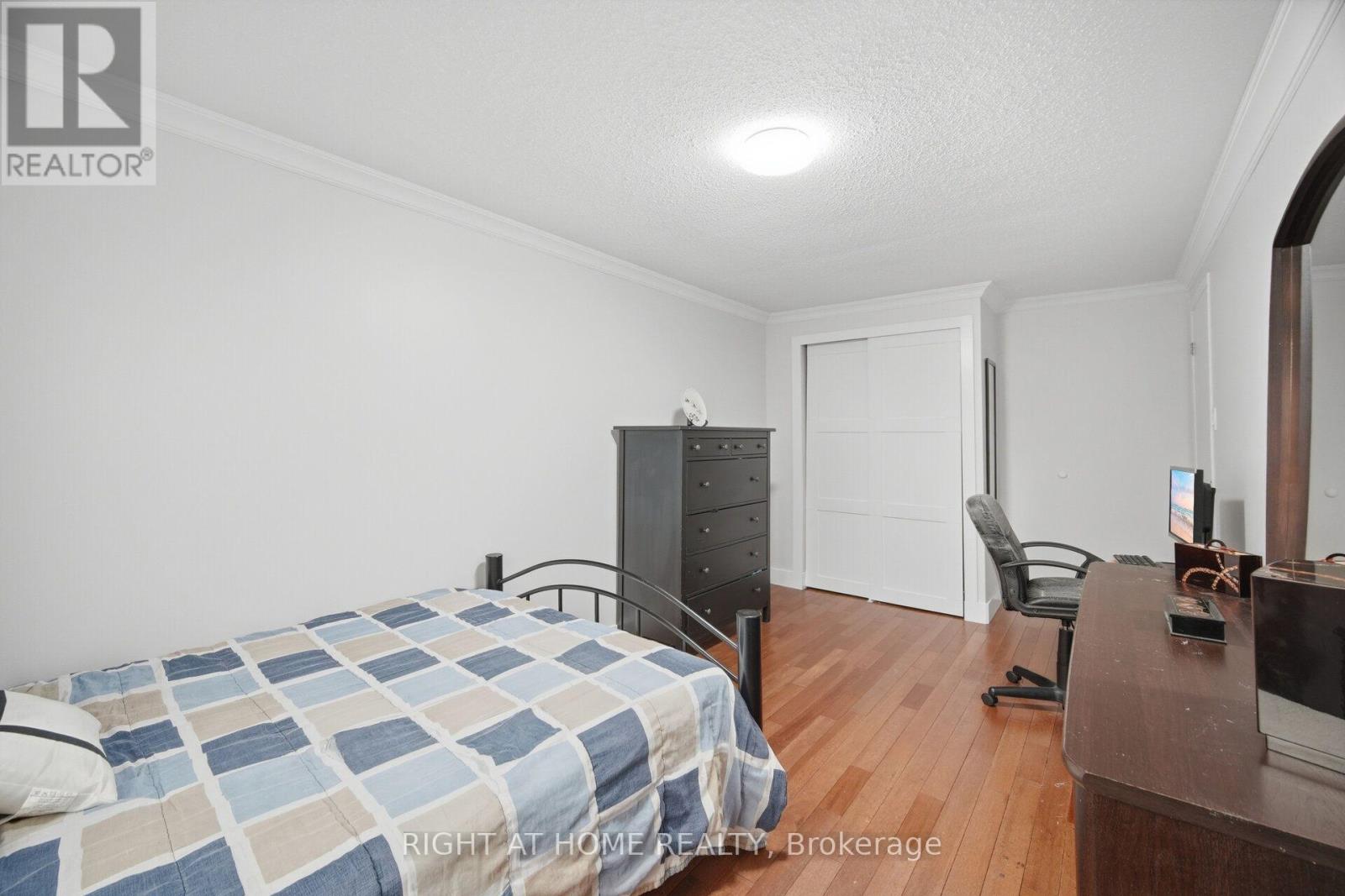121 Bob O'link Avenue, Vaughan, Ontario  L4K 1H1 - Photo 21 - N13586930