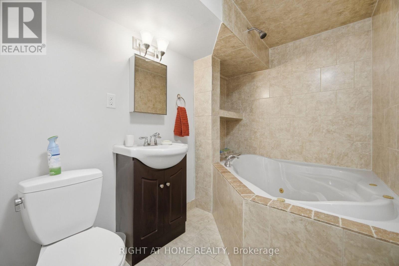 121 Bob O'link Avenue, Vaughan, Ontario  L4K 1H1 - Photo 32 - N13586930