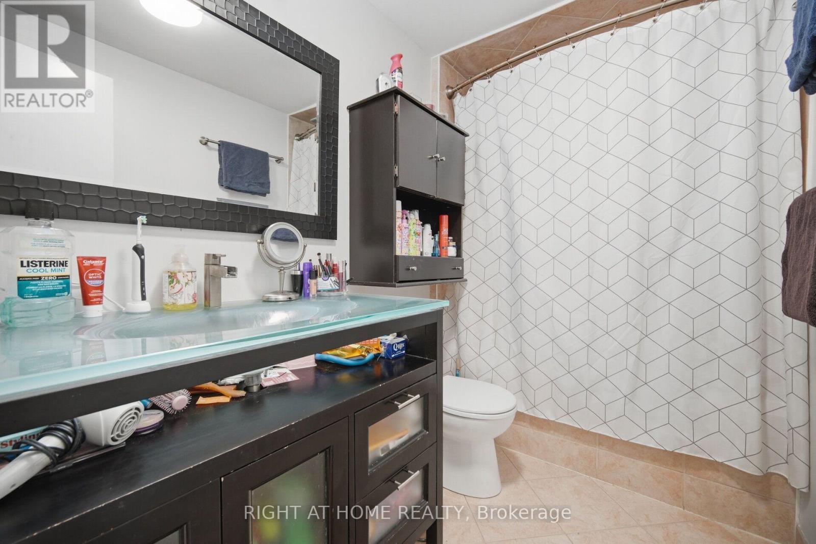 121 Bob O'link Avenue, Vaughan, Ontario  L4K 1H1 - Photo 34 - N13586930