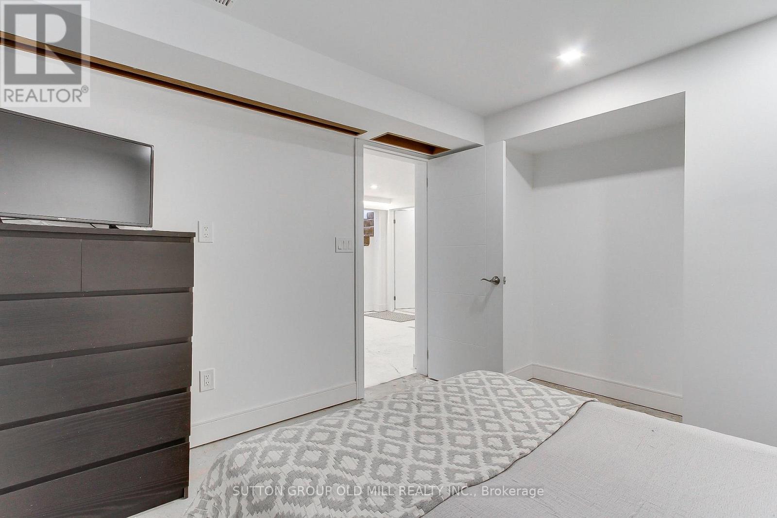 23 Moore Park Crescent, Halton Hills, Ontario L7G 2T3 - Photo 35 - W13571620